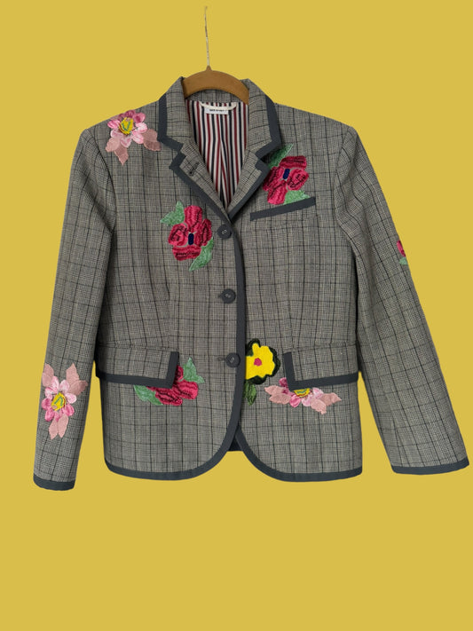 THOM BROWNE 💐 embroidered blazer