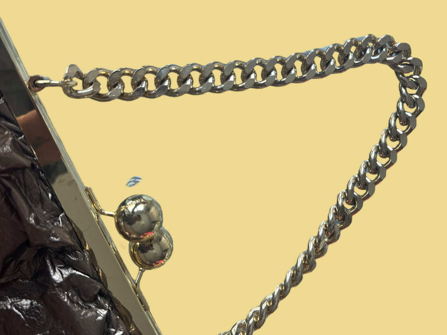 metallic chunky chain purse